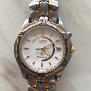 Seiko Kinetic Sports 50 Watch 5M42-0D79